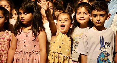 Kağıthane'de Yaşam Beceri Atölyelerinde mezuniyet sevinci