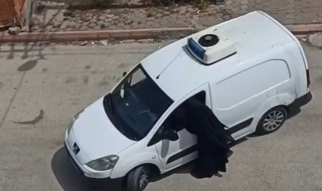Kahvaltı yüzünden eşini darbetti, o anlar saniye saniye görüntülendi