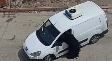 Kahvaltı yüzünden eşini darbetti, o anlar saniye saniye görüntülendi