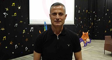 Kaleci antrenörlüğü üzerinden çocukların geleceğine ışık tutuyor