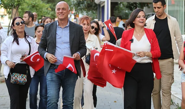Karabağlar'da 19 Mayıs coşkusu yürüyüşle başladı