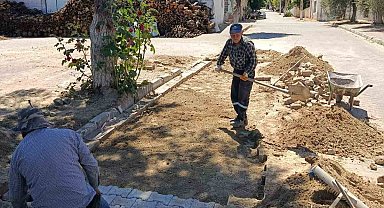 Karacasu'nun yolları yenileniyor