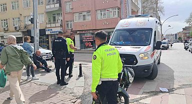 Karaman'da ciple motosiklet çarpıştı: 2 yaralı