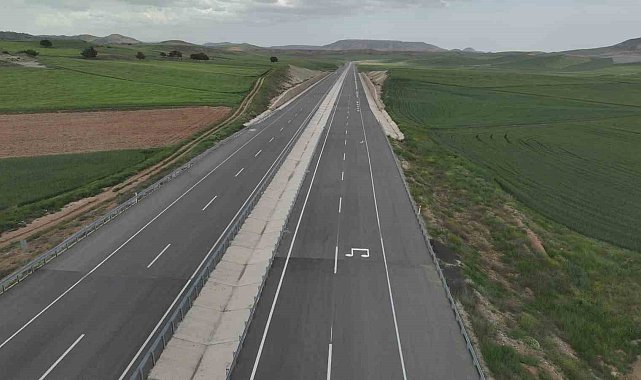 Karayollarında müzikli uyarı işareti uygulaması