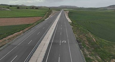 Karayollarında müzikli uyarı işareti uygulaması