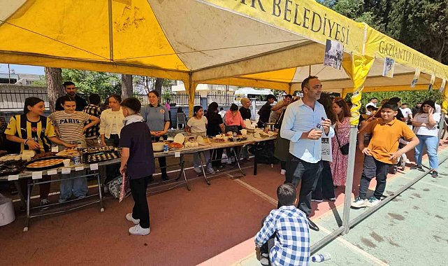 Karkamış'ta Gazze ve Doğu Türkistan yararına hayır düzenlendi