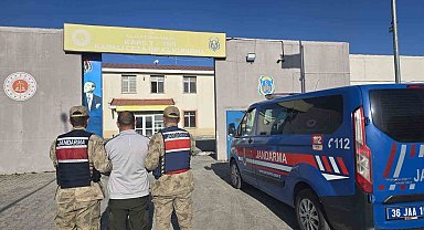 Kars'ta dolandırıcılık suçundan hapis cezası bulunan 1 kişi yakalandı