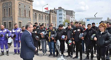 Kars'ta güvenli motosiklet kullanımı eğitimi