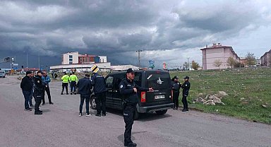 Kars'ta okul çevreleri polislere emanet