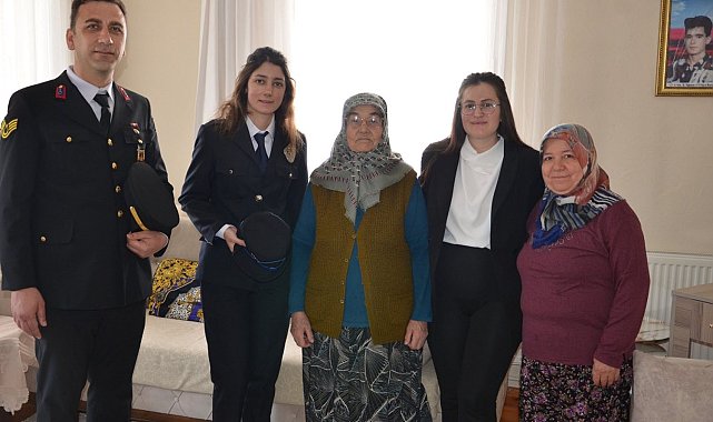 Kaymakam Özdemir'den şehit annelerine anlamlı ziyaret