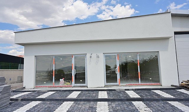 Kayseri OSB'nin yaptığı eczane işyerleri tamamlandı