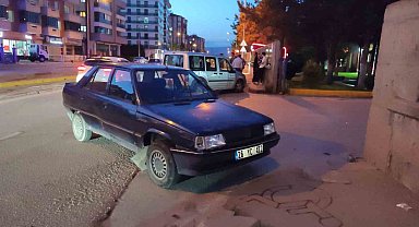 Kaza yapıp kaçan gence babasından ilginç sitem "Devede de boy var ama eşeğin arkasında gidiyor"