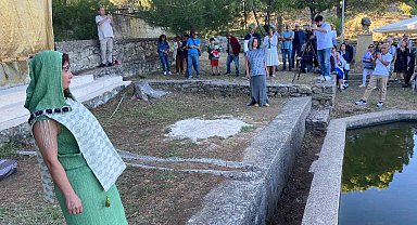 Kazdağları'nda "Yunan Mitolojik Tanrıları ve Truva Defilesi" düzenlendi