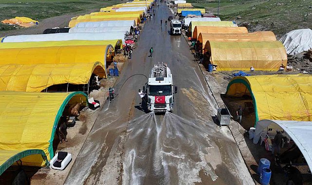 Keçiören'de kurban pazarı günlük temizleniyor