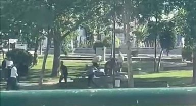 Kent merkezinde silahla dehşet saçtı, pompalı tüfekle bir kişiyi yaraladı