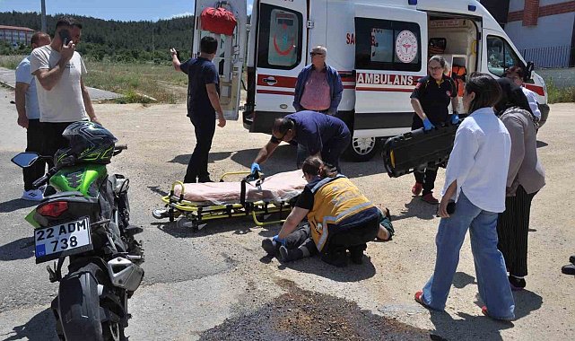 Keşan'da otomobil ile çarpışan motosikletin sürücüsü yaralandı