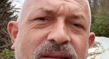 Kestiği ağacın altında kalan adam hayatını kaybetti