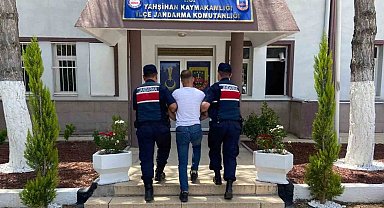 Kırıkkale'de çeşitli suçlardan aranan 2 hükümlü yakalandı