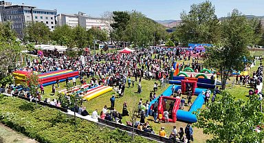 Kırıkkale'de her yaştan vatandaş 19 Mayıs şenliğinde buluştu