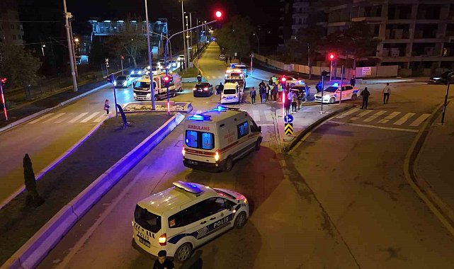 Kırıkkale'de zincirleme trafik kazası: 2 yaralı