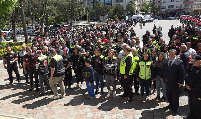 Kırklareli'nde motosikletçiler trafik kurallarına dikkat çekti
