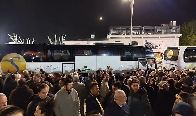 Kırşehir'den ilk hac kafilesi dualarla uğurlandı