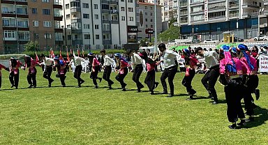 Kızılcahamam'da 19 Mayıs coşkuyla kutlandı