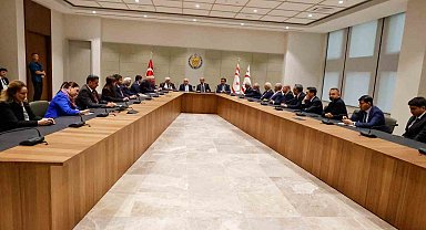 KKTC Cumhurbaşkanı Tatar, TDT Aksakallar Konseyi Başkanı Yıldırım ile görüştü