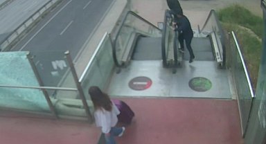 Kocaeli'de gençlerin davranışı pes dedirtti!