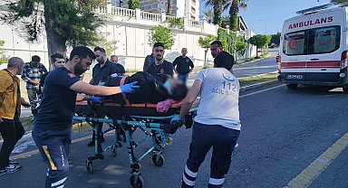 Kontrolden çıkan motosiklet ağaca çarptı: 1 ağır yaralı