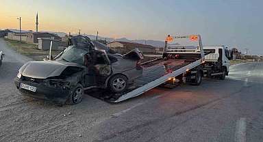 Konya'da ölümle sonuçlanan trafik kazası kamerada