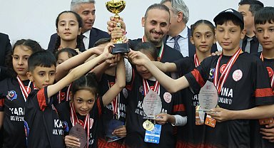 Konya'da 6. Akıl ve Zeka Oyunları yarışması büyük heyecana sahne oldu