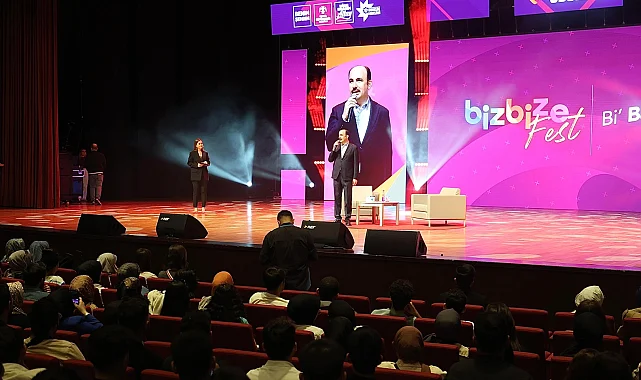 Konya'da Başkan Altay "Biz Bize Fest Bi Başka" programına katıldı