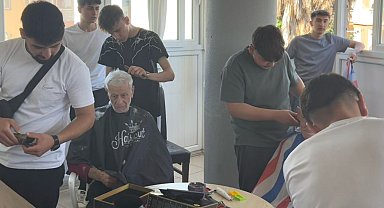 Köşk MTAL öğrencileri, huzurevi sakinleri ile bir araya geldi