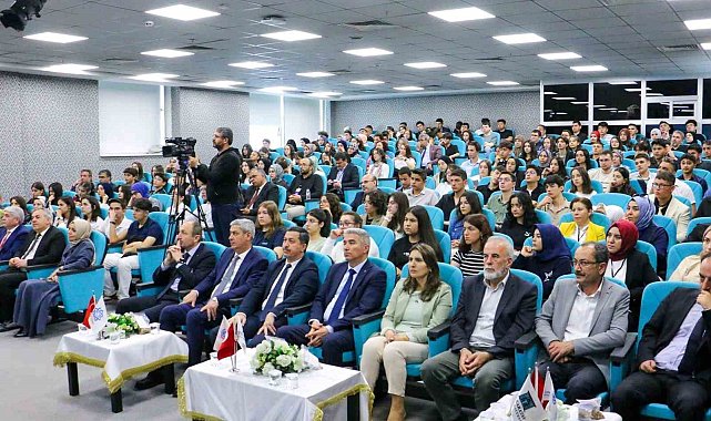 KTO Karatay'da liselerde bilim uygulamaları forumu gerçekleşti