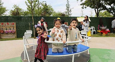 Küçükçekmece Belediyesi Bi'Mola Engelsiz Yaşam Merkezi'nde Bahar Şenliği düzenledi