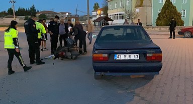 Kulu'da otomobille çarpılan motosikletli yaralandı