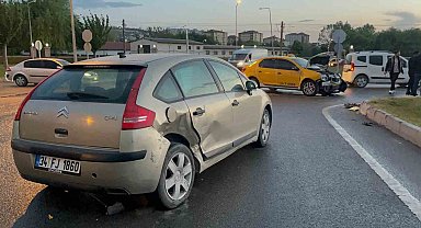 Kural ihlali yapan taksi kazaya sebep oldu, 1 yaralı
