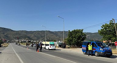 Kurallara uymayan 8 sürücü cezadan kaçamadı