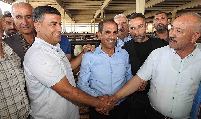 Kurban Bayramı öncesi hayvan pazarları hareketlendi