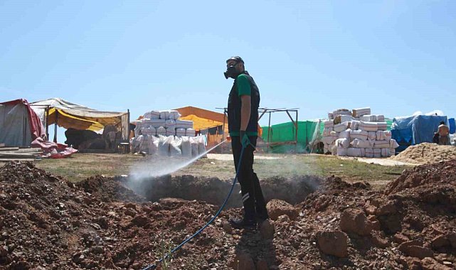 Kurban pazar yerleri ilaçlanıyor