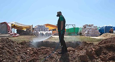 Kurban pazar yerleri ilaçlanıyor