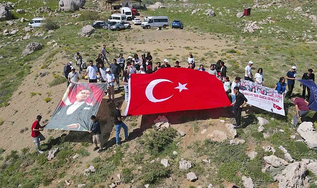 Kurdek Dağı'nda gençlik coşkusu