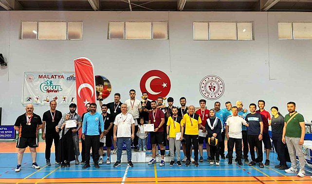 Kurumlar Arası Masa Tenisi Ligi finallerle sona erdi