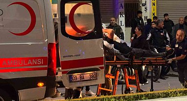 Kuşadası'nda iki grup arasında sopalı kavga