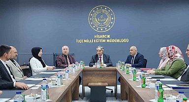 Kütahya İl Milli Eğitim Müdürü Yılmaz, Hisarcık'ta okul ve kurum müdürleriyle buluştu