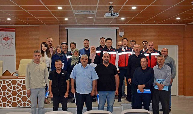 Kütahya'da hayvansal gübre deposu yapımı için hak sahipleriyle sözleşme imzalandı
