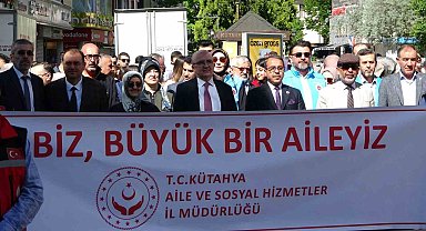 Kütahya'da "Büyük Aile Yürüyüşü" düzenlendi