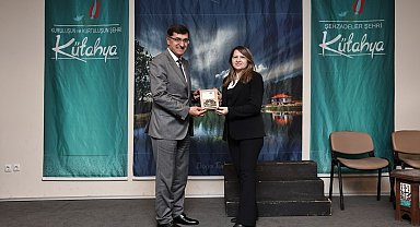 Kütahya'da "Sanatçı Gözüyle Aizonai" temalı resim sergisi