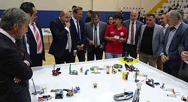 Kütahya'da robotlar yarıştı